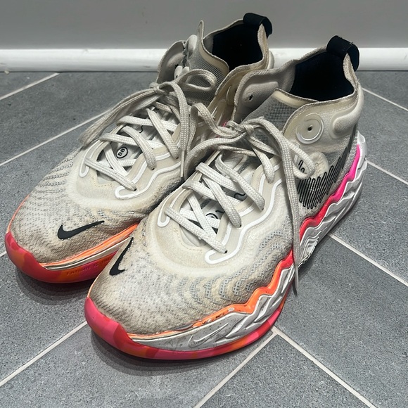 Nike Other - Nike Air Zoom GT Run Rawdacious Basketball Shoes CZ0202-106 Mens Sz 8 Hoops